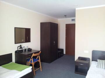 Фото номера Двухместный номер с 1 кроватью Отель Hotel Solec г. Солец 2